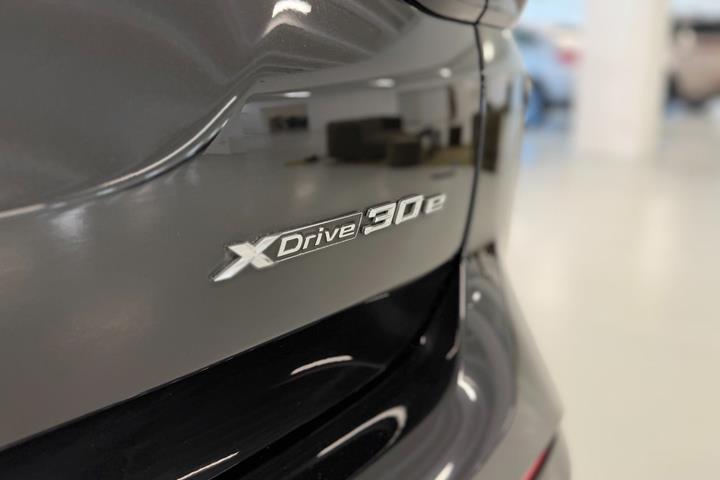 Sort BMW X3 fra 2023