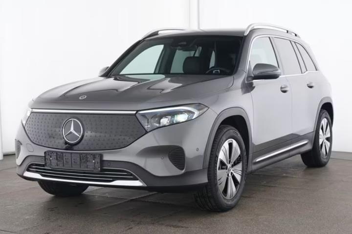 Grå Mercedes EQB250+ fra 2025