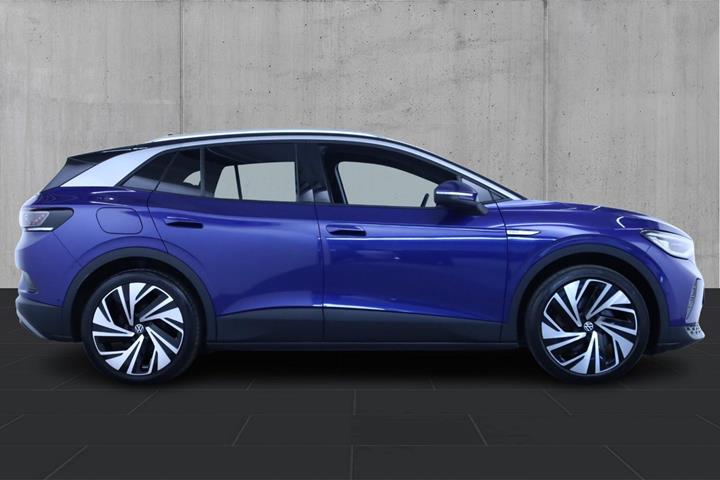 Blå VW ID.4 fra 2023
