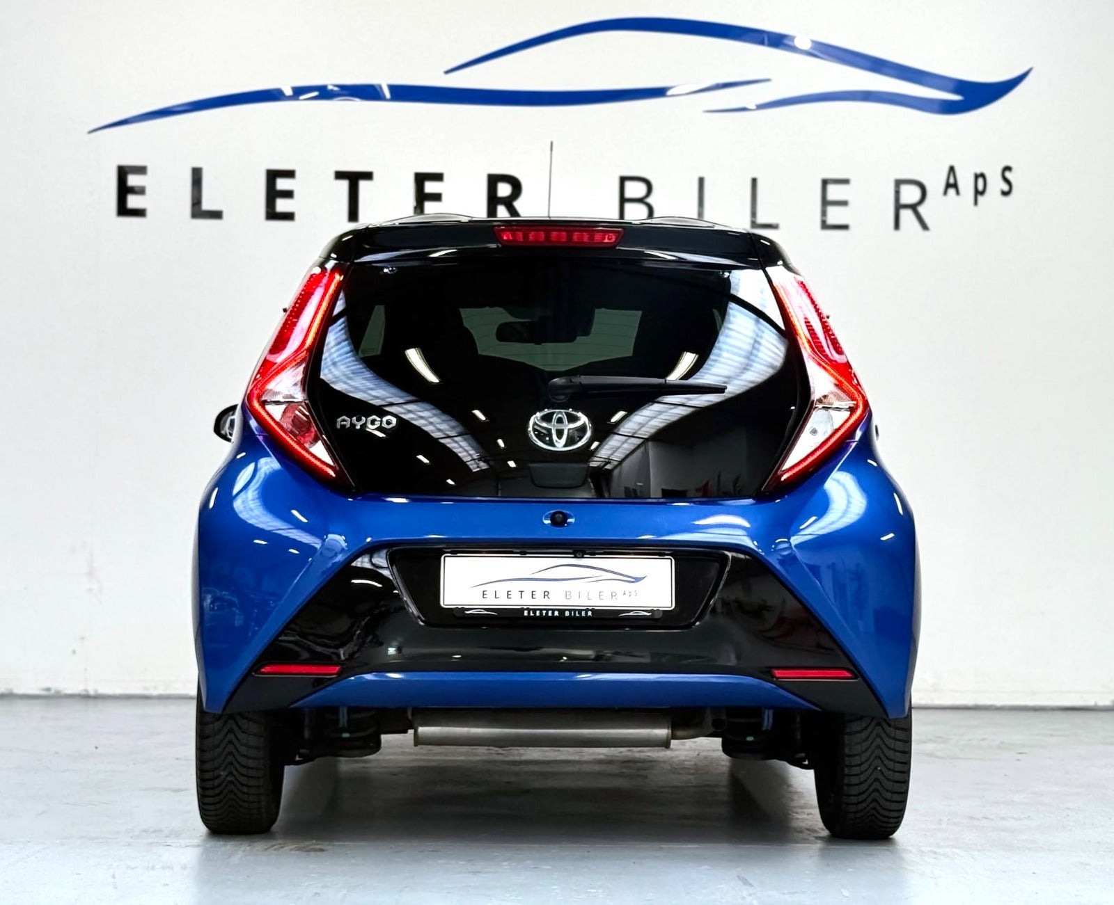 Blå Toyota Aygo fra 2018