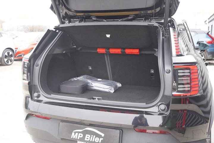 Sort Volvo EX30 fra 2025