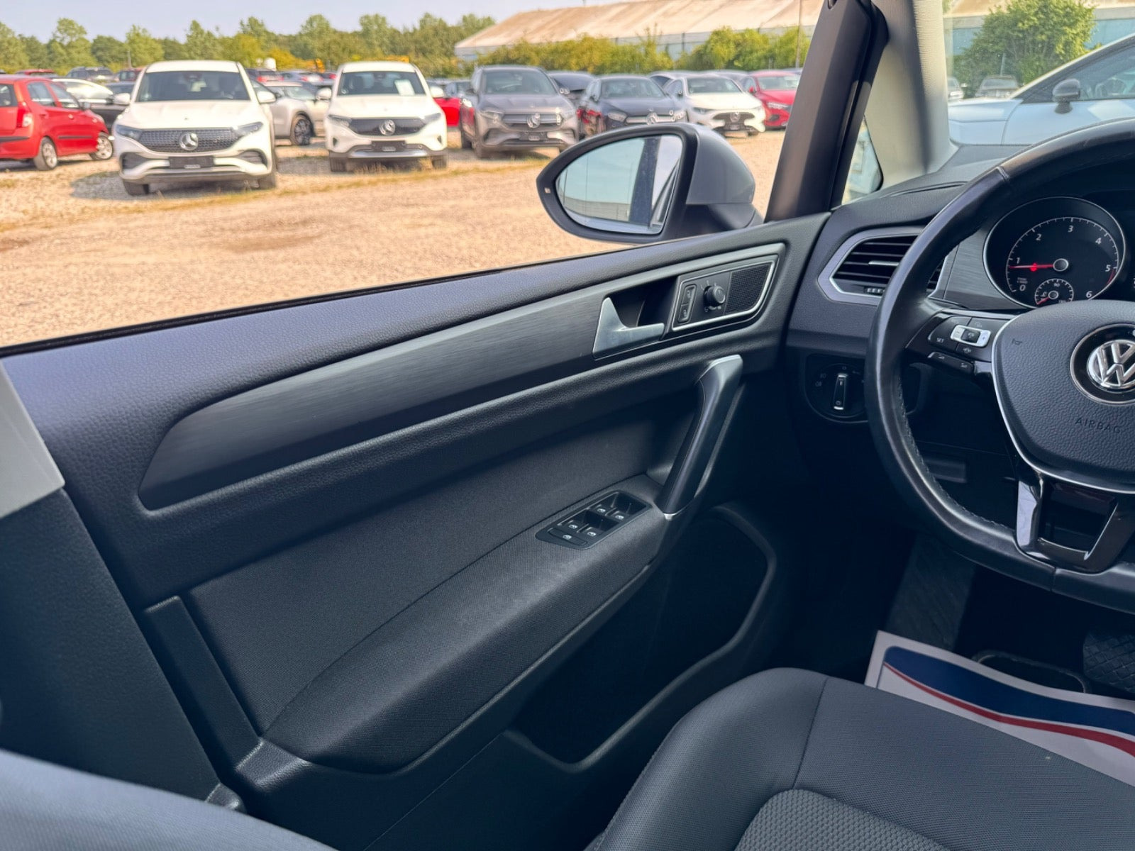 Sølv VW Golf Sportsvan fra 2019