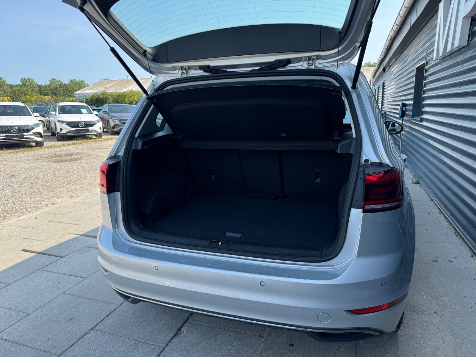 Sølv VW Golf Sportsvan fra 2019
