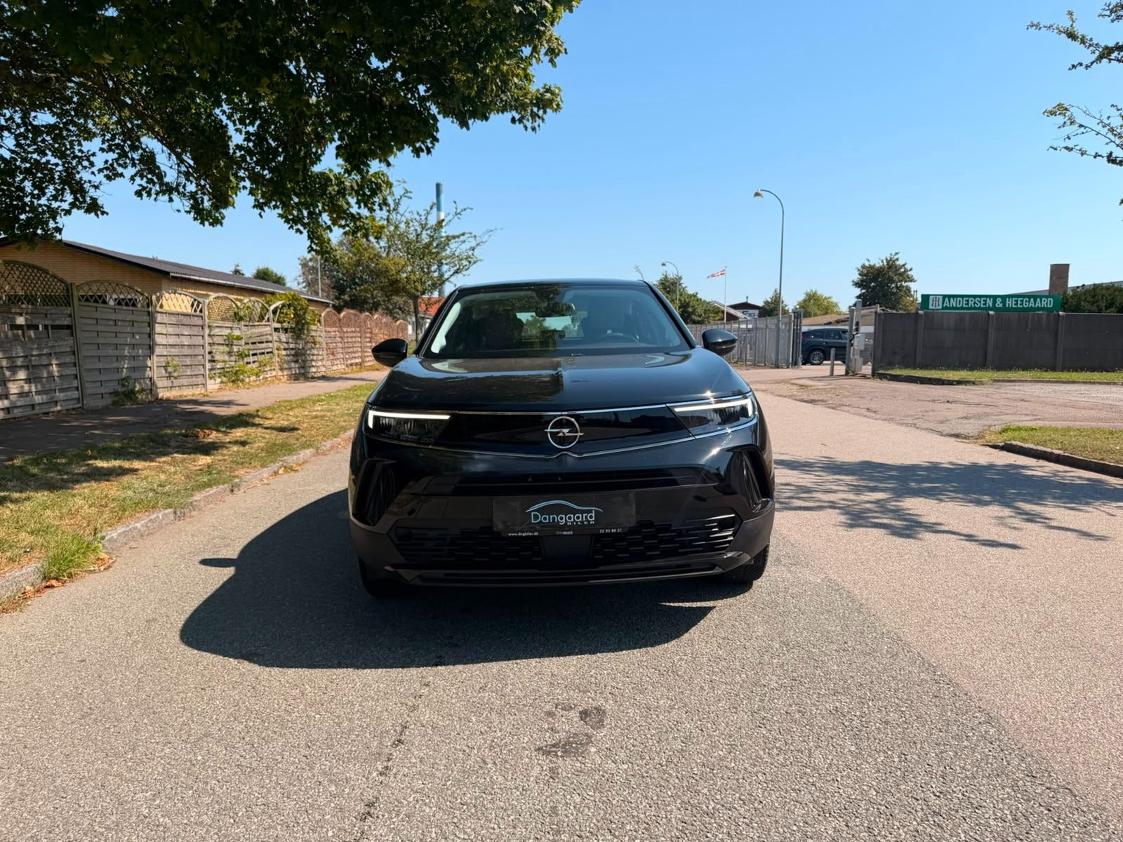 Sort Opel Mokka-e fra 2023