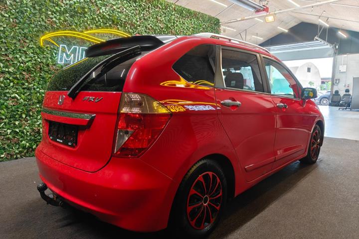 undefined Honda FR-V fra 2009 set udefra