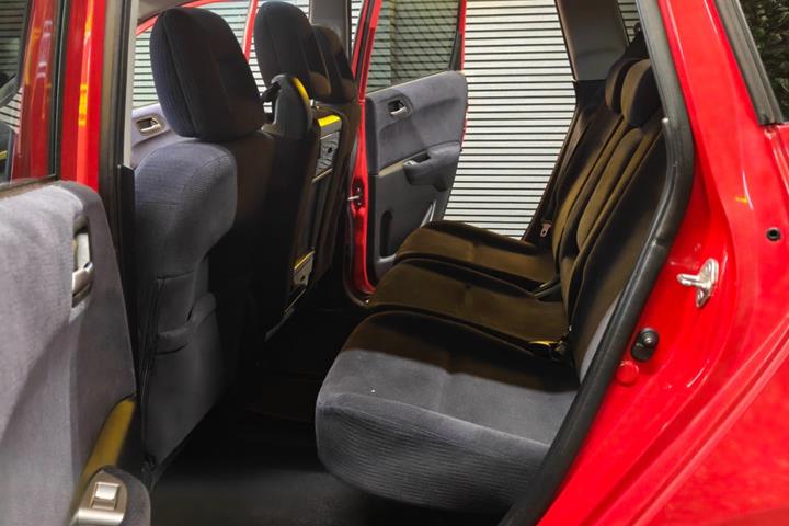 undefined Honda FR-V fra 2009 set indefra