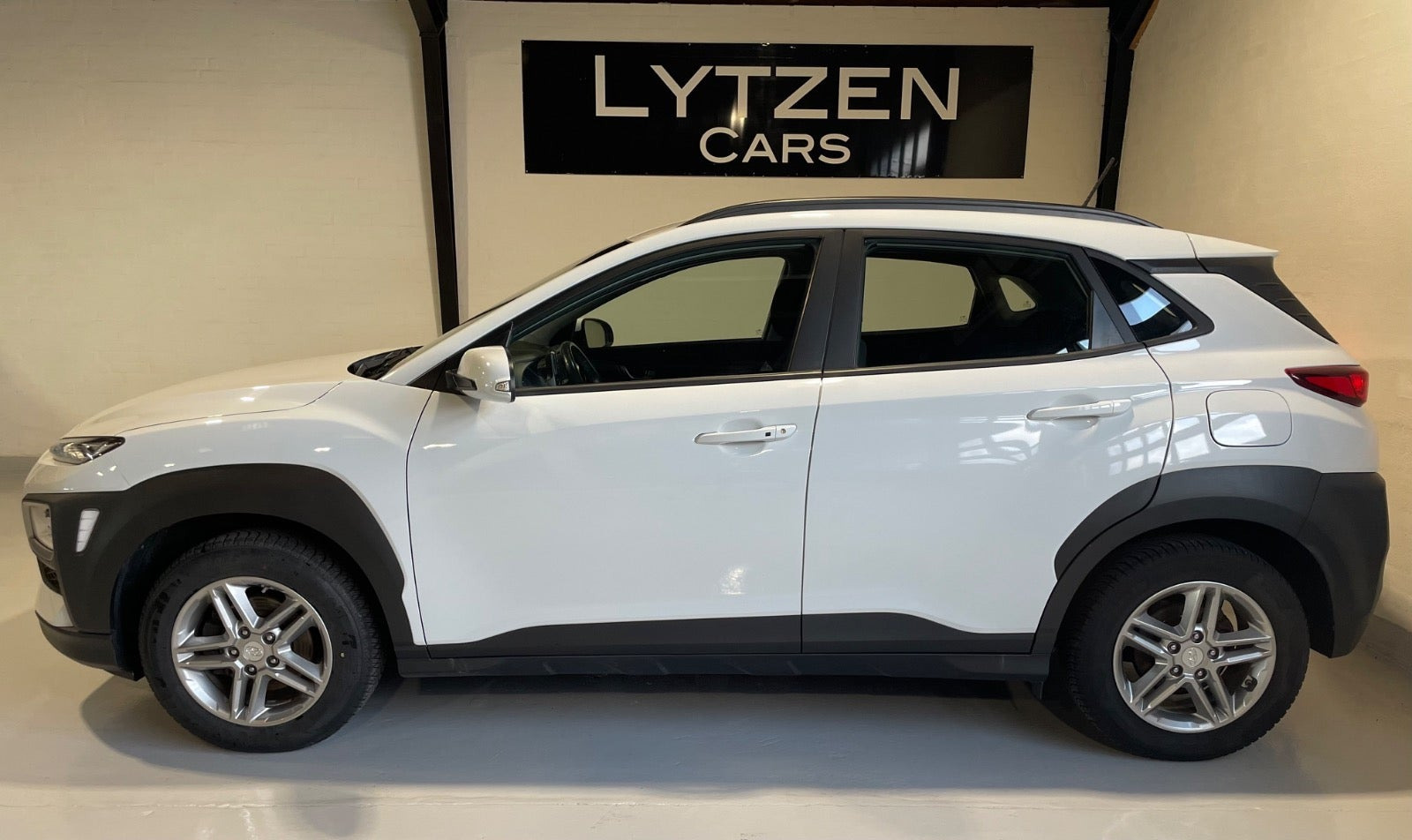 Hvid Hyundai Kona fra 2020
