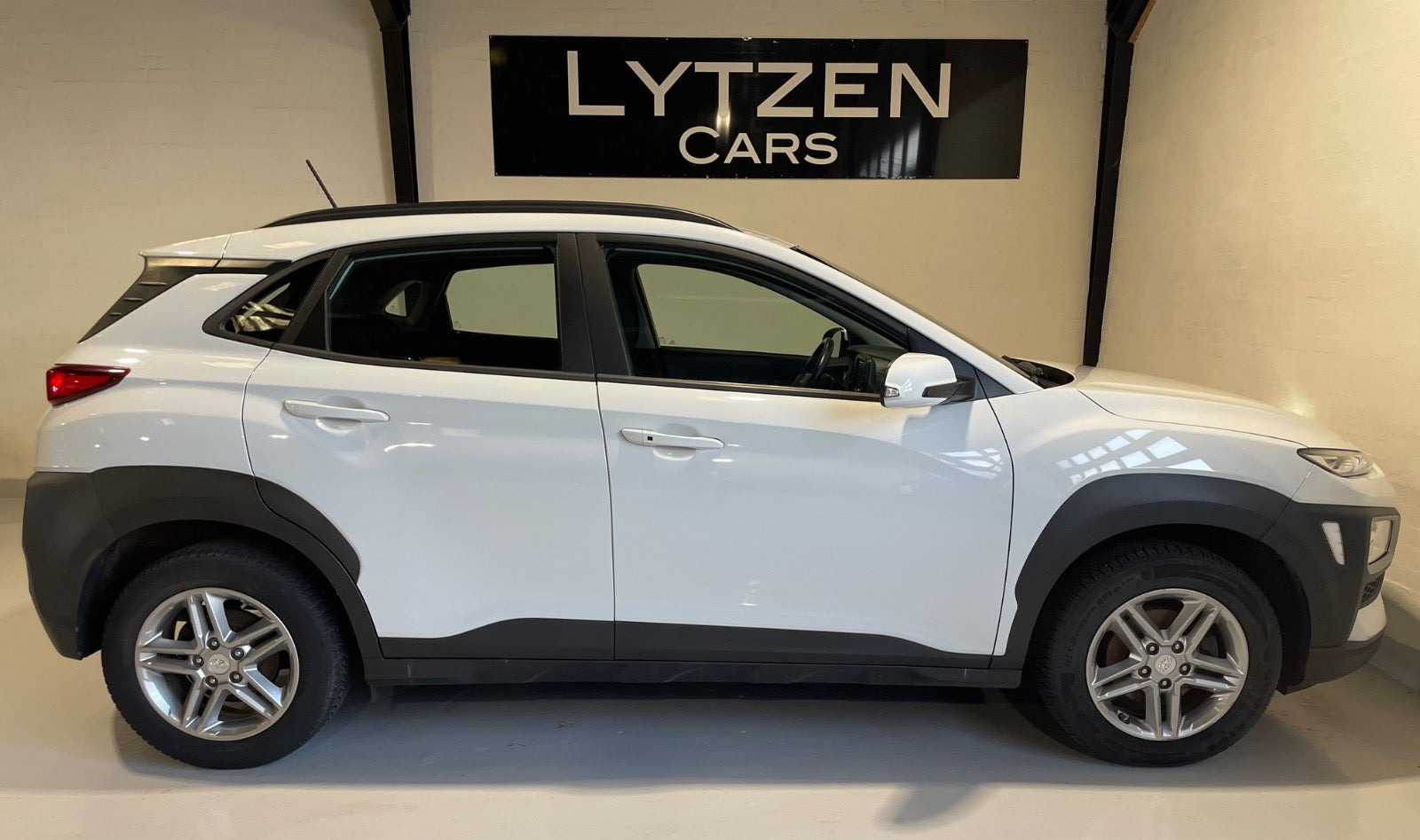 Hvid Hyundai Kona fra 2020