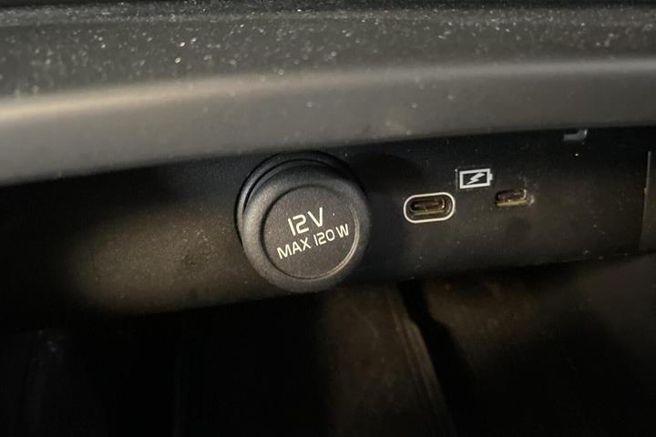 Sort Volvo C40 fra 2024