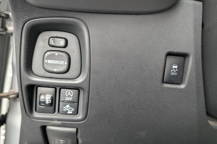 Grå Toyota Aygo fra 2020