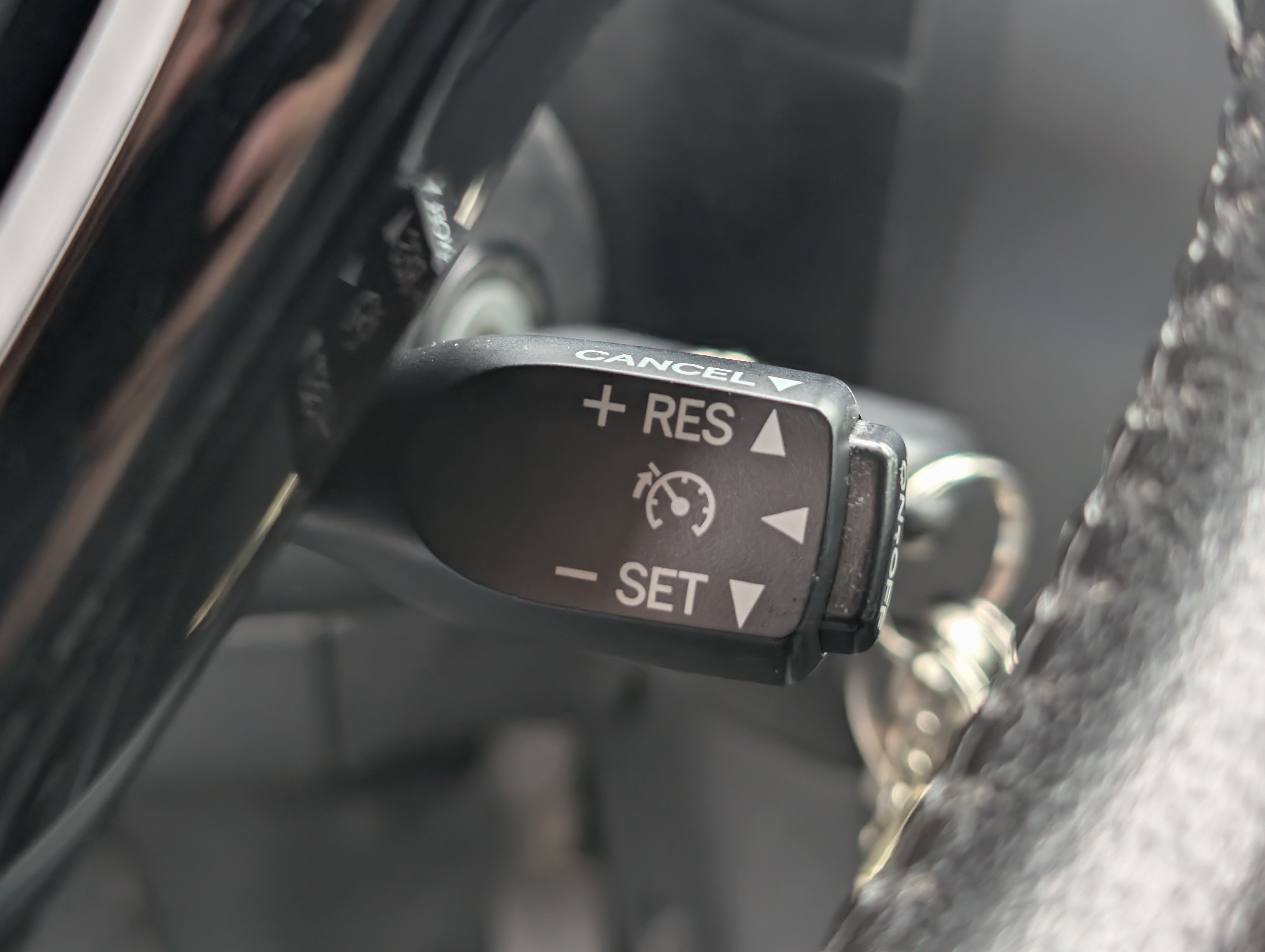 Grå Toyota Aygo fra 2020