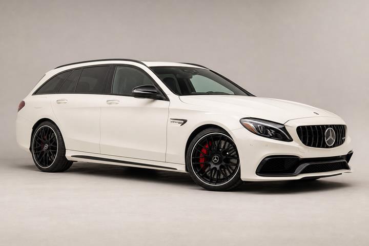 Hvid Mercedes E63 fra 2018