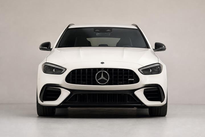 Hvid Mercedes E63 fra 2018