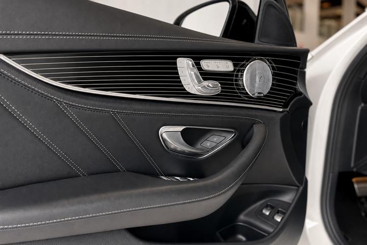 Hvid Mercedes E63 fra 2018