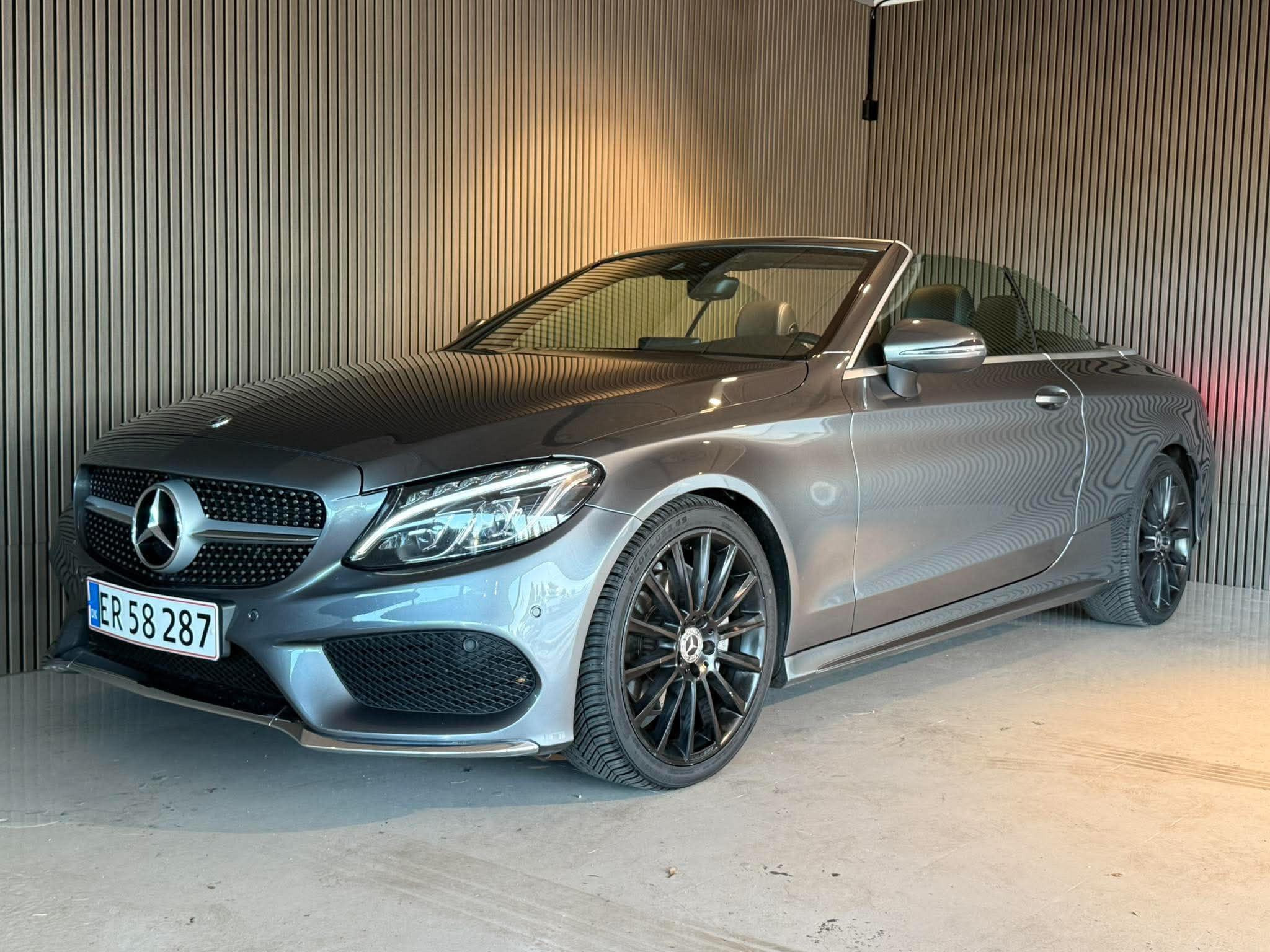Mercedes C220 d amgline cabriolet Elegance, komfort og økonomi i én bil