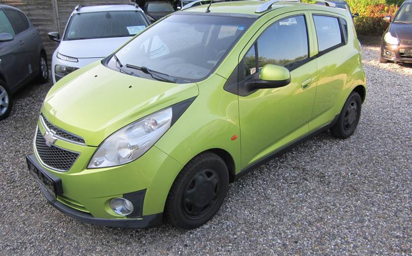 Chevrolet Spark 1,0 LS (ESP) 68HK 5d