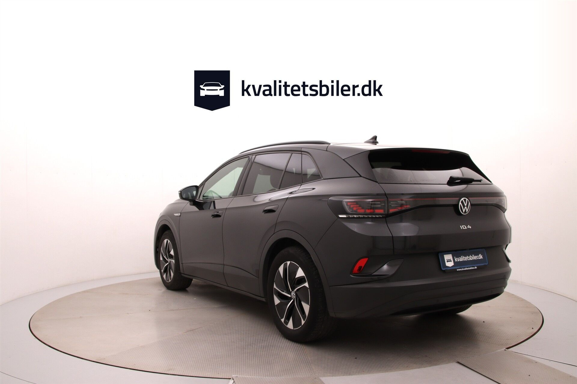 Grå VW ID.4 fra 2021