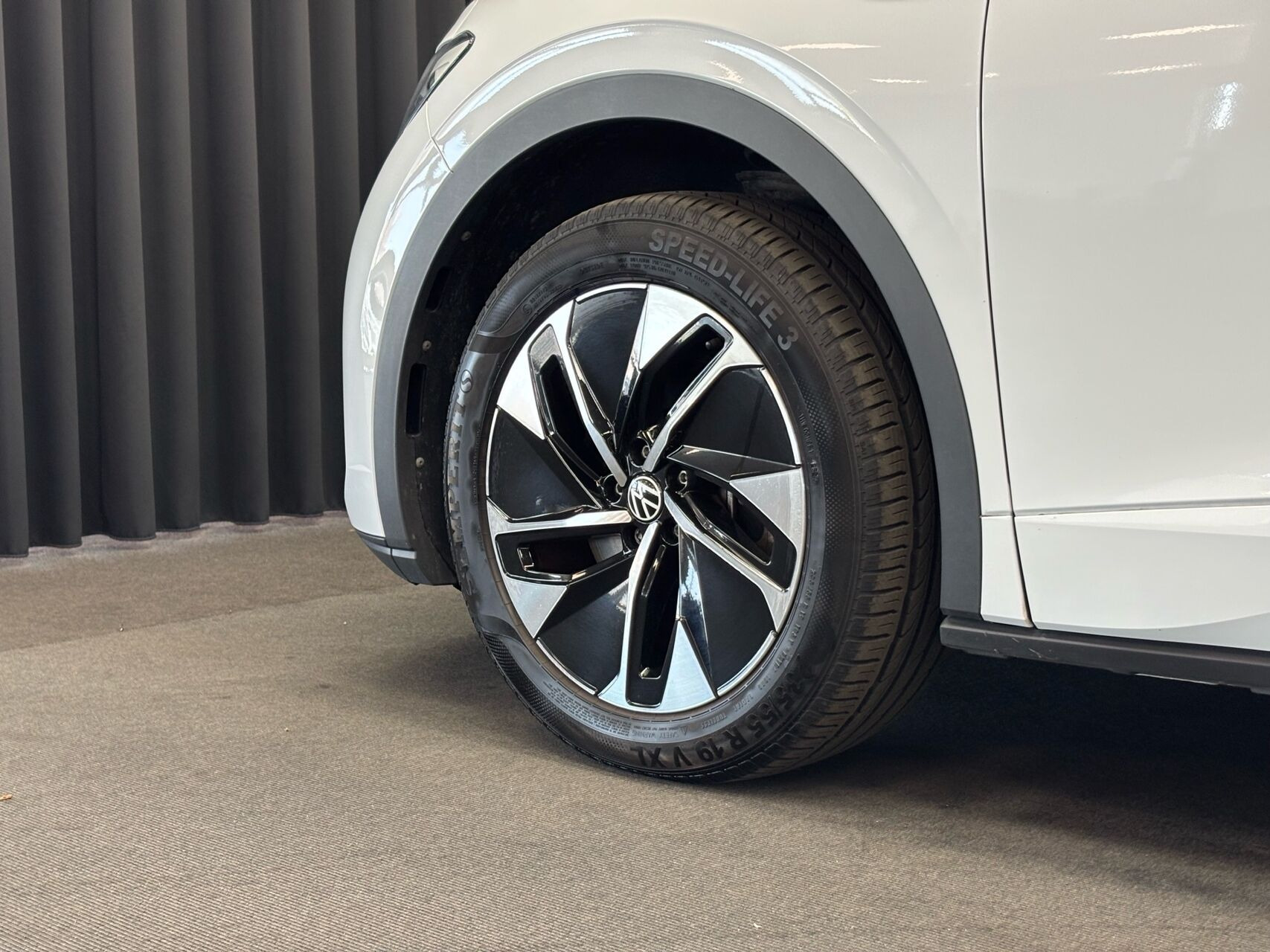Hvid VW ID.5 fra 2023