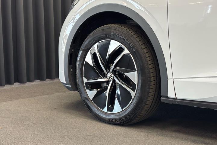 Hvid VW ID.5 fra 2023