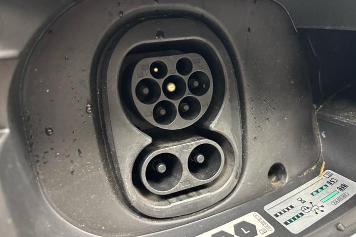 Hvid VW ID.5 fra 2023