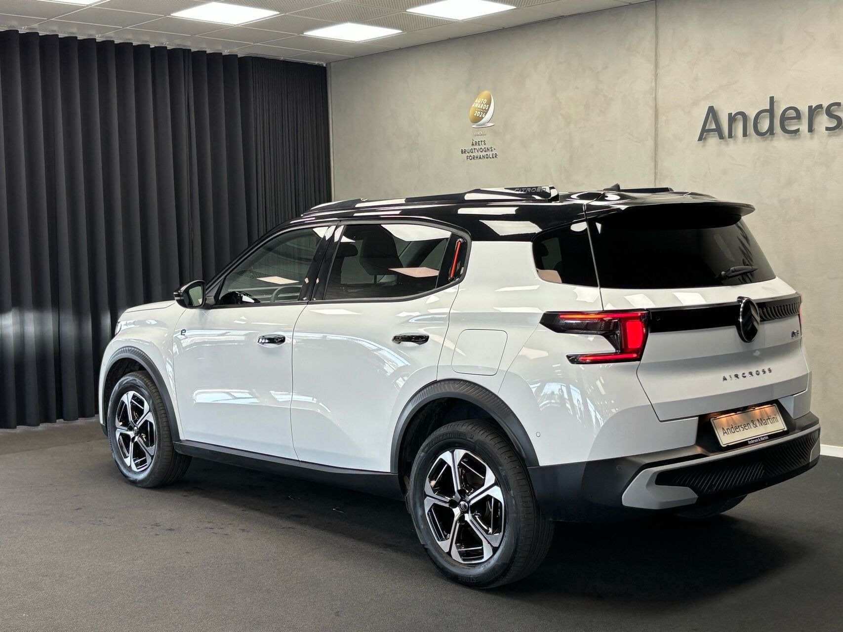 Hvid Citroën e-C3 Aircross fra 2025