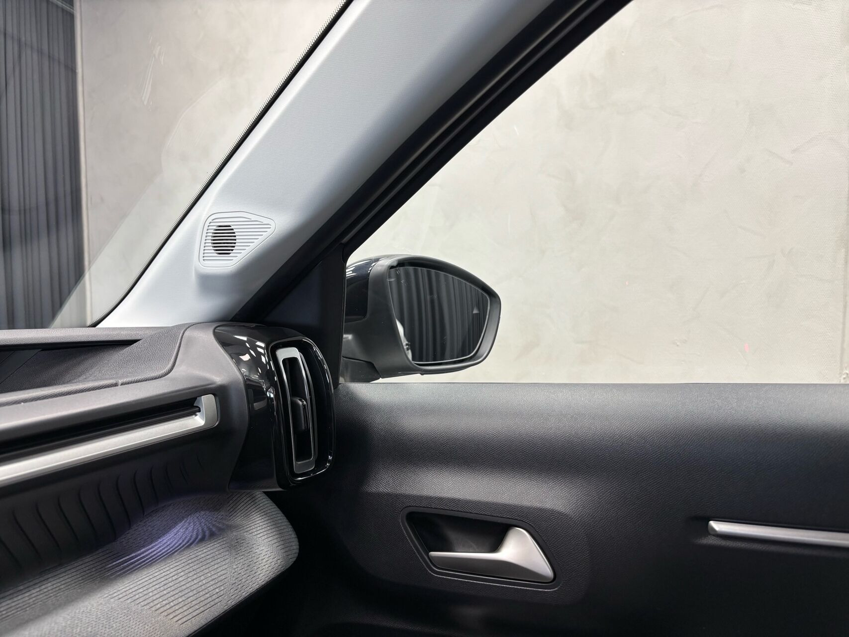 Hvid Citroën e-C3 Aircross fra 2025