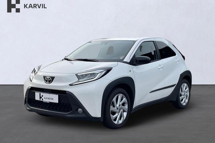 Hvid Toyota Aygo X fra 2023