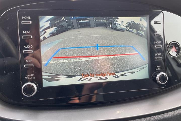 Hvid Toyota Aygo X fra 2023