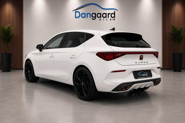Sort Cupra Leon fra 2022