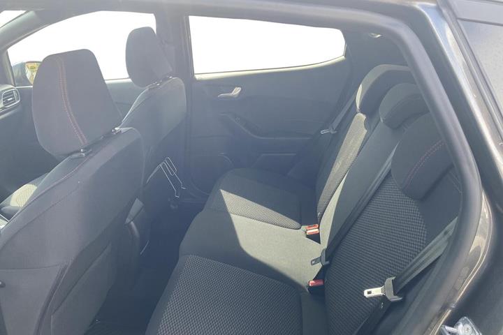 Grå Ford Fiesta fra 2020