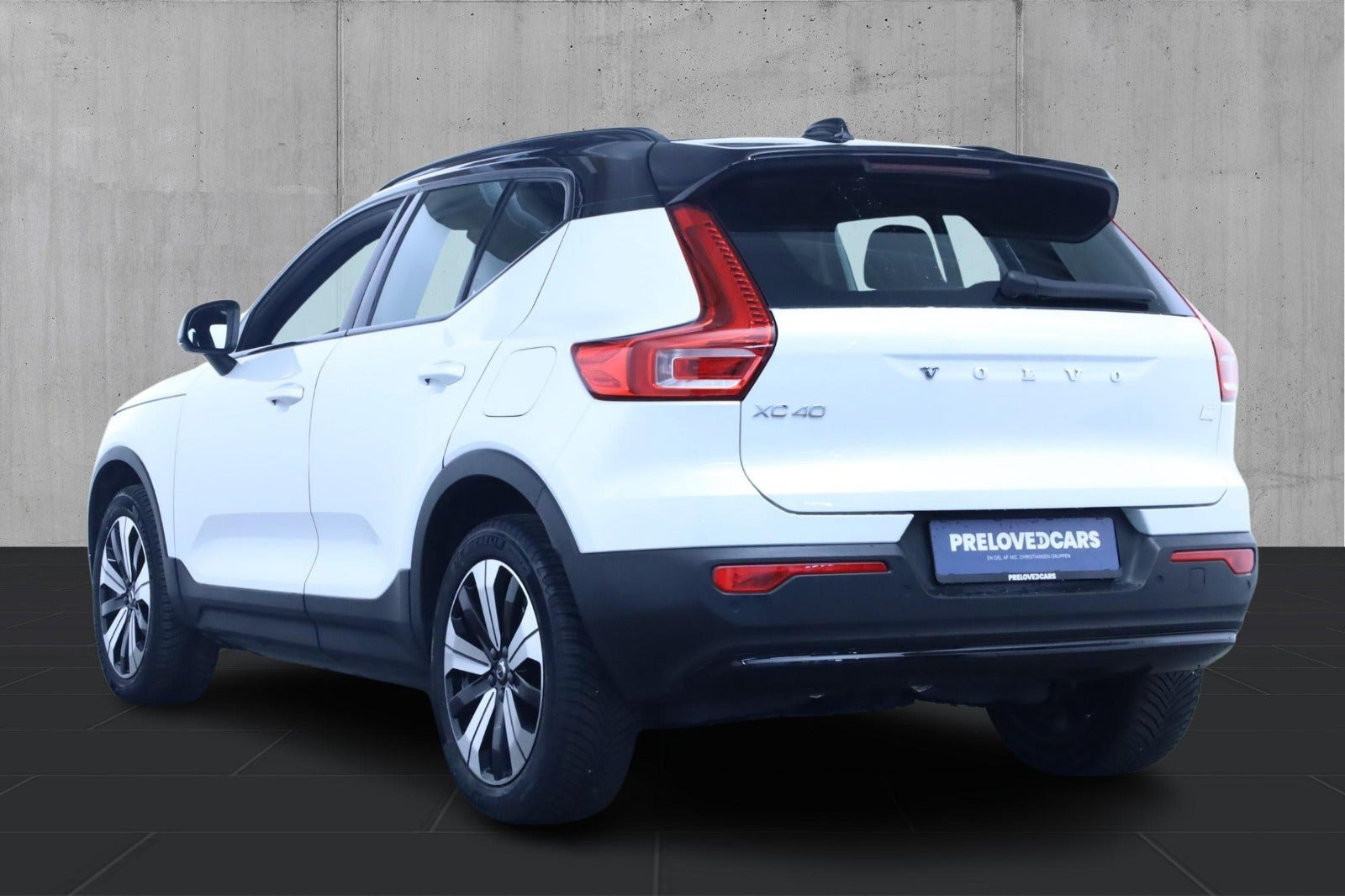 Volvo XC40 P6 ReCharge Core