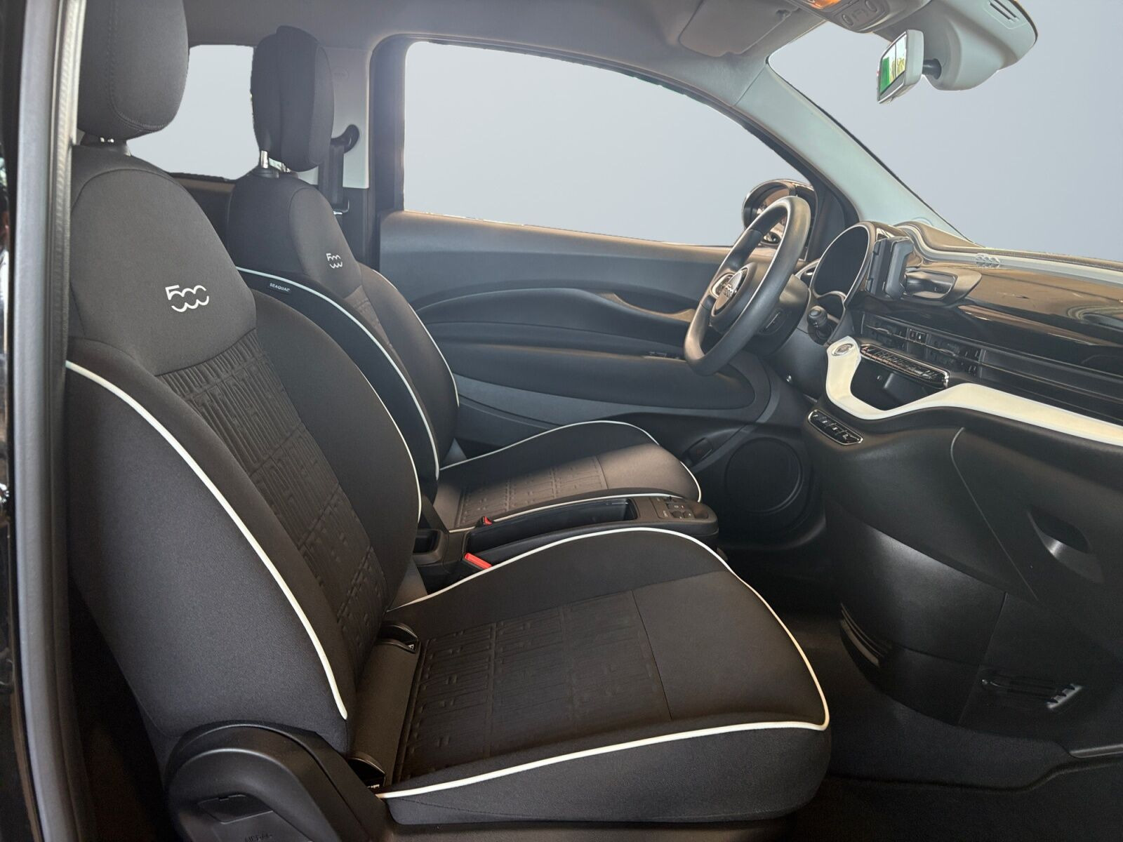 Sort Fiat 500e fra 2022