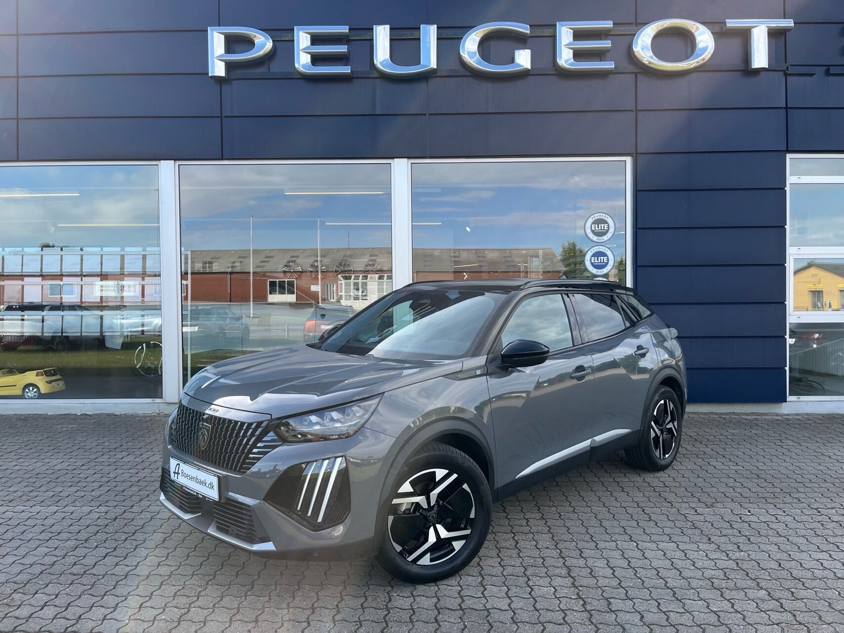 Peugeot e-2008 EL GT 156HK 5d Aut.