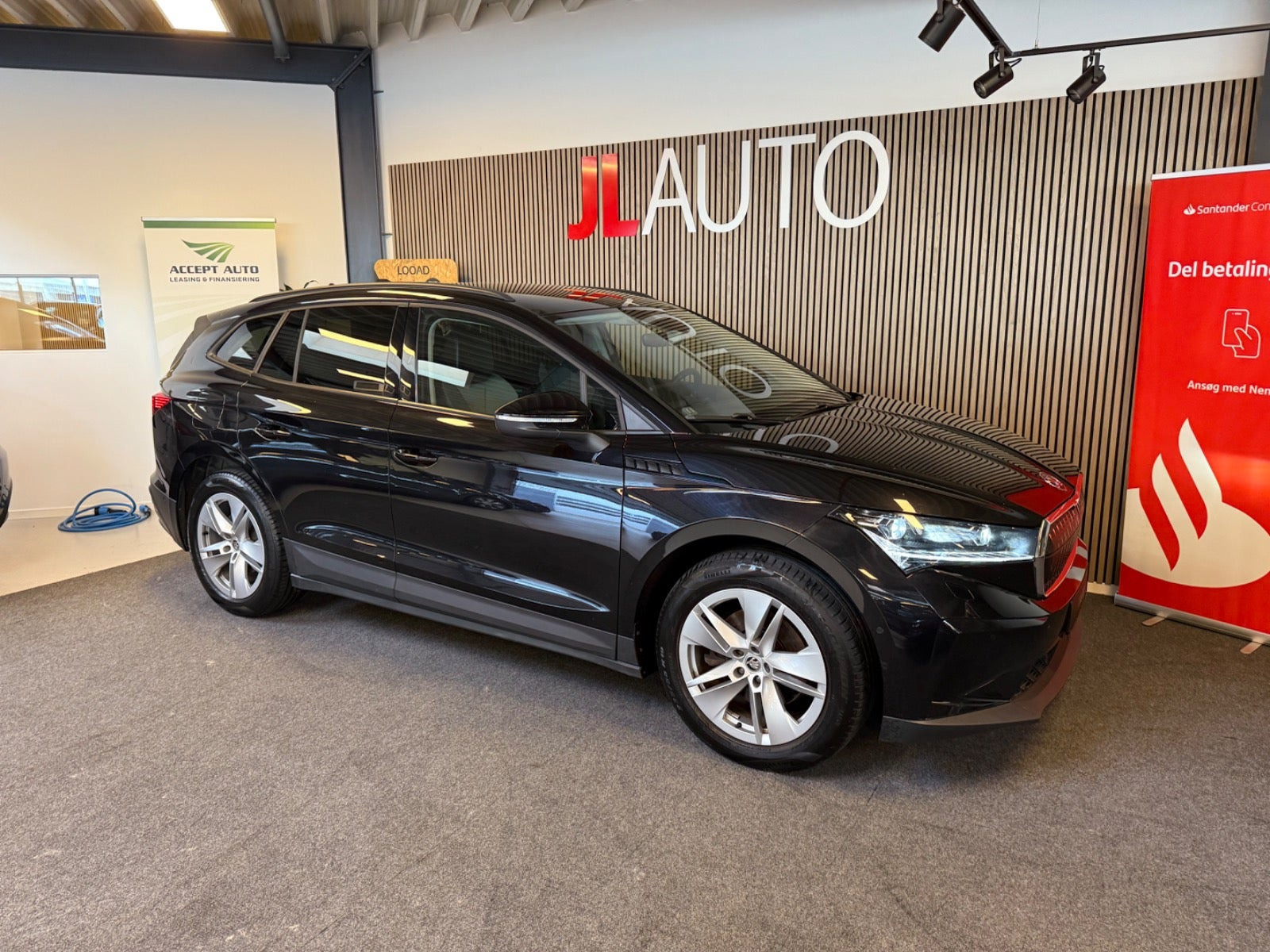 Sort Skoda Enyaq fra 2022