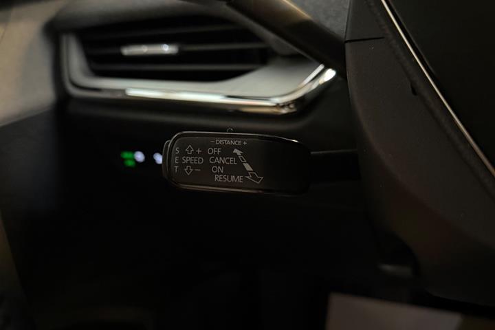 Sort Skoda Enyaq fra 2022