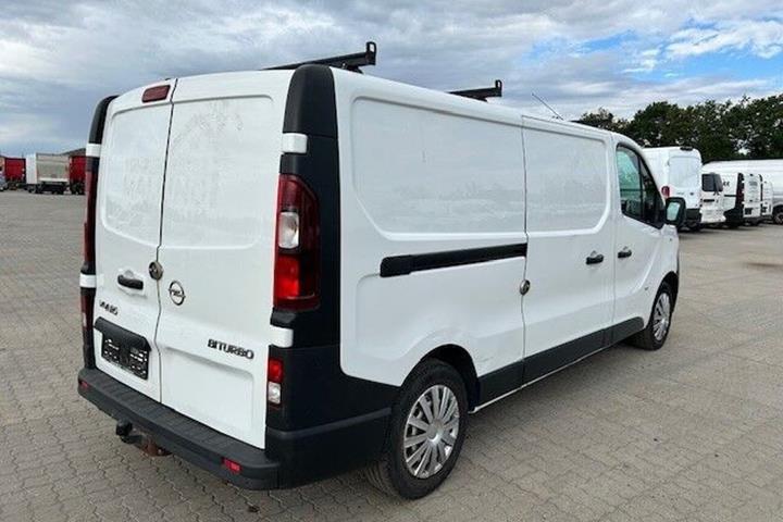 Hvid Opel Vivaro fra 2017