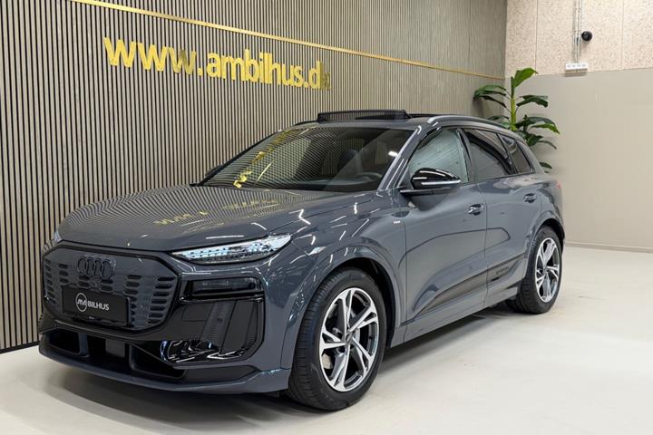 Grå Audi Q6 e-tron fra 2026
