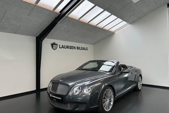 Grå Bentley Continental GTC fra 2009