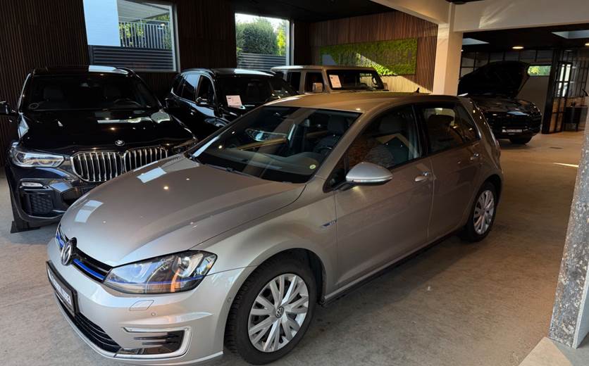 VW Golf VII 1,4 GTE Highline DSG