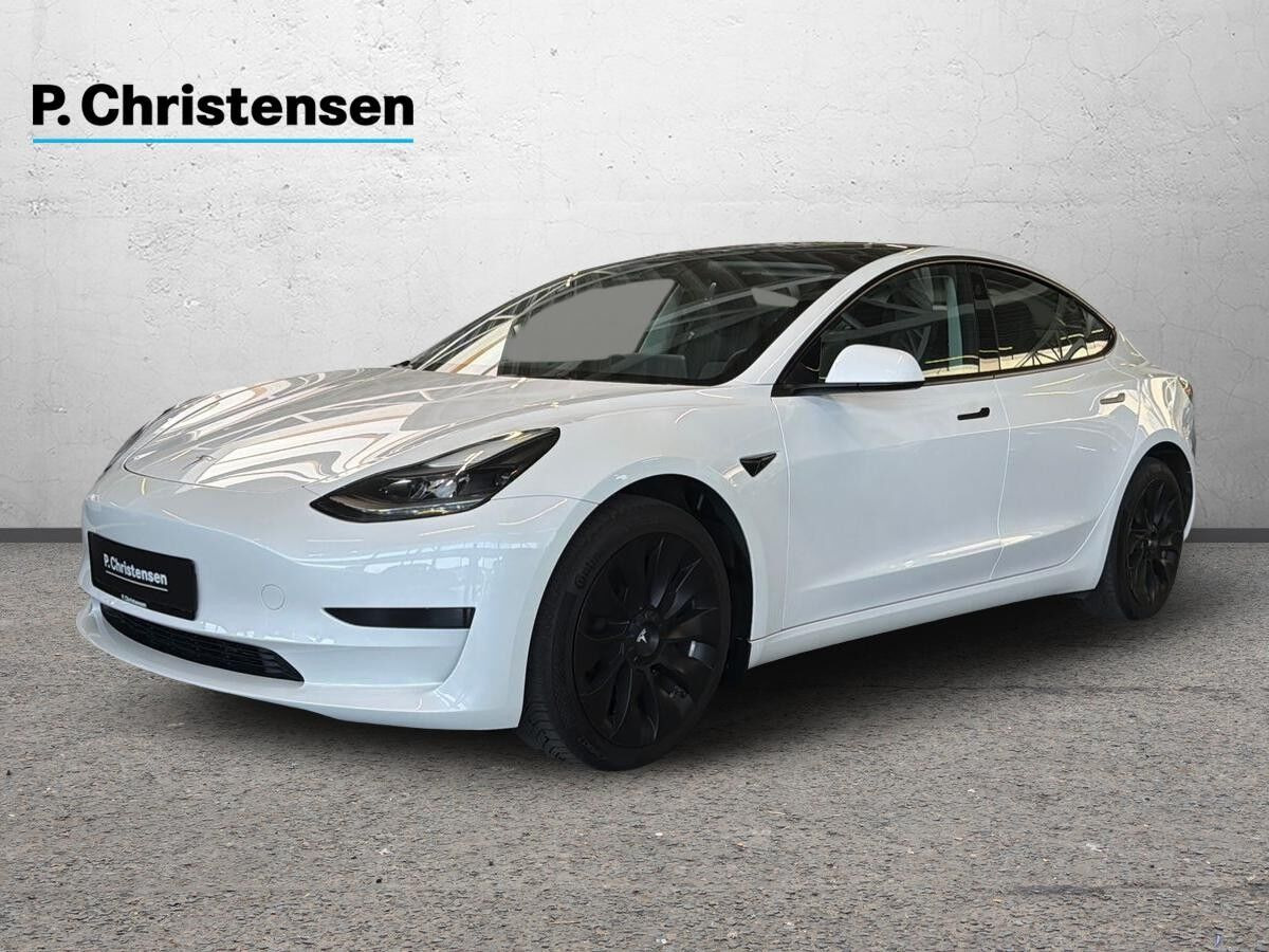 Tesla Model 3 RWD