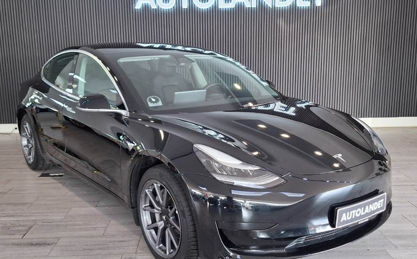 Tesla Model 3 Standard Range+ RWD