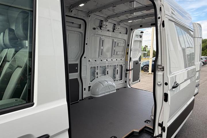 undefined VW Crafter 35 fra 2026