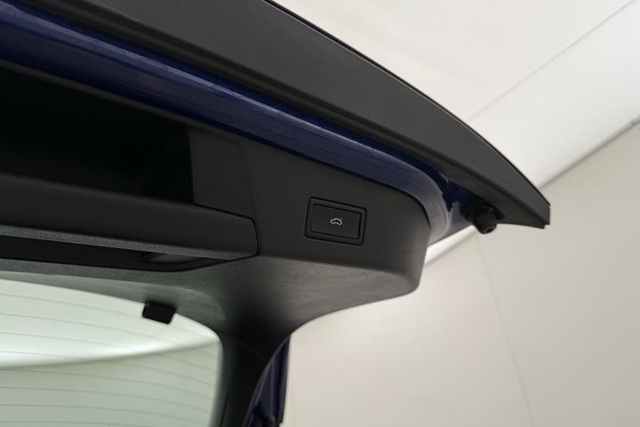 Blå VW ID.5 fra 2023