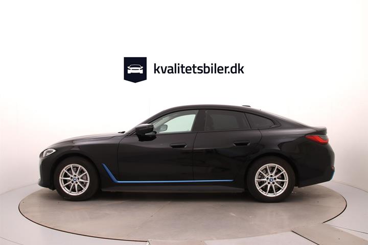 Sort BMW i4 fra 2024
