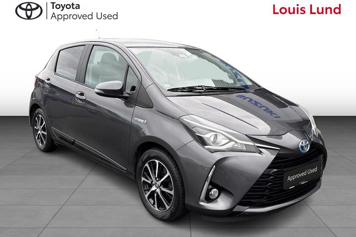 Grå Toyota Yaris fra 2018