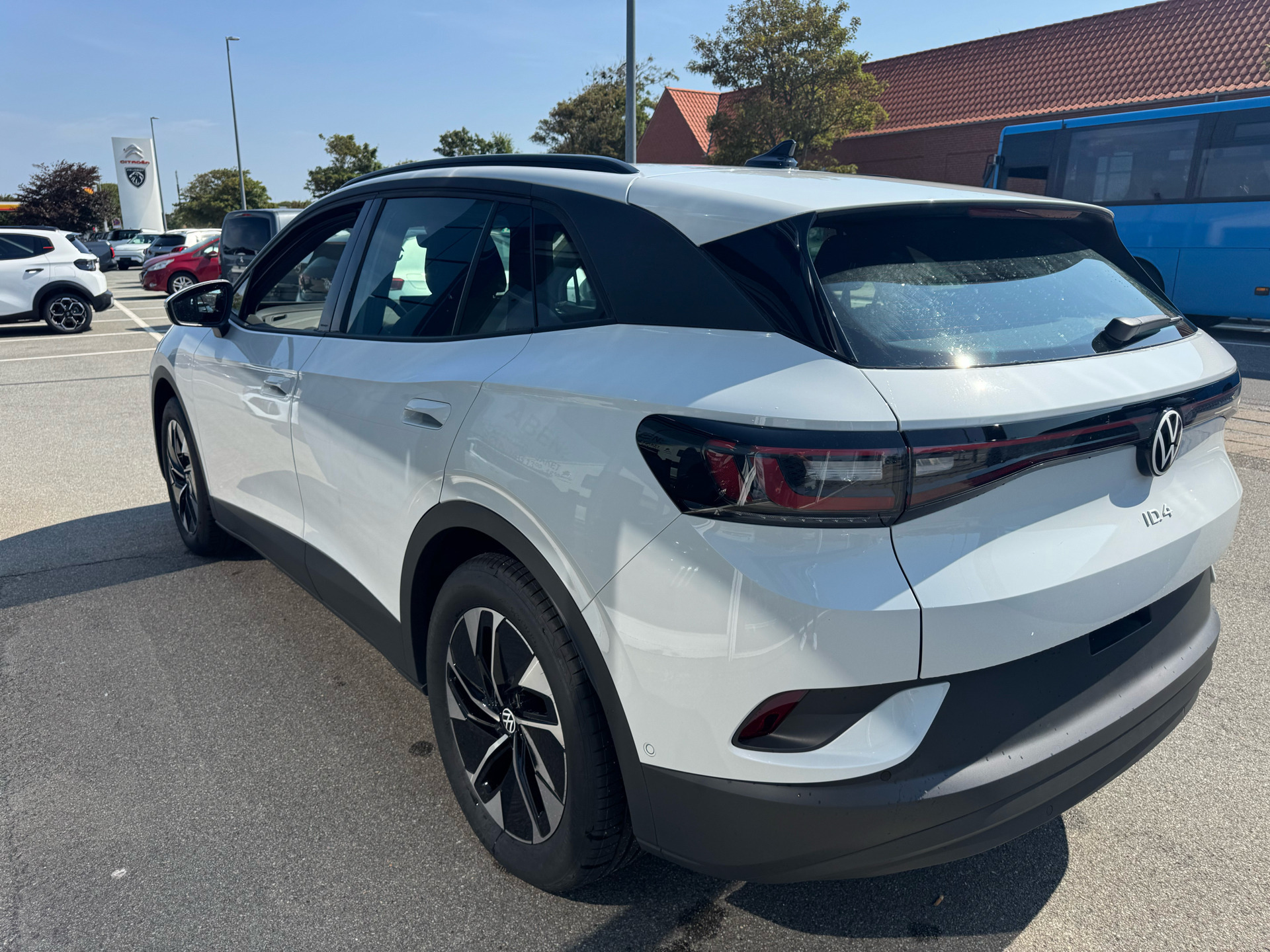 Hvid VW ID.4 fra 2026