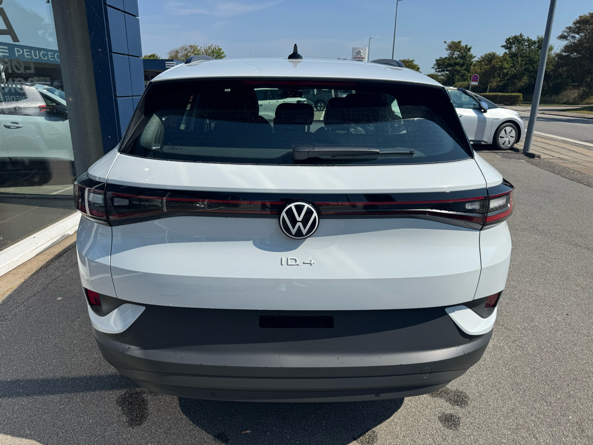 Hvid VW ID.4 fra 2026
