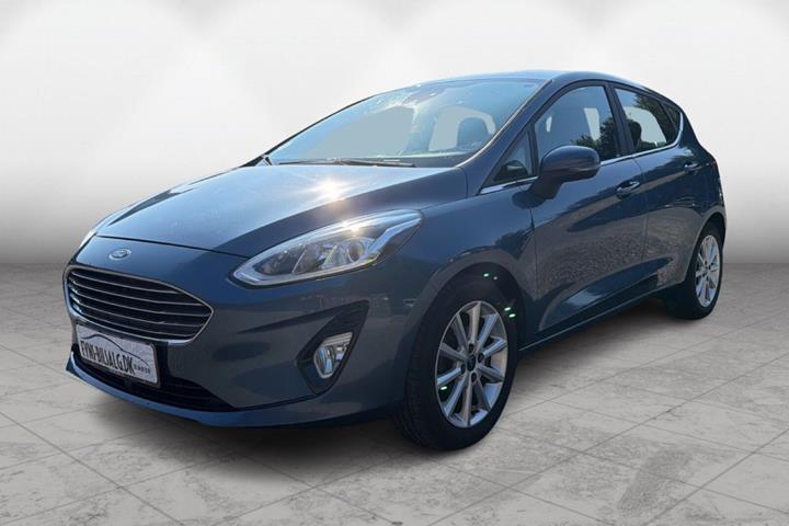 Blå Ford Fiesta fra 2019 set udefra
