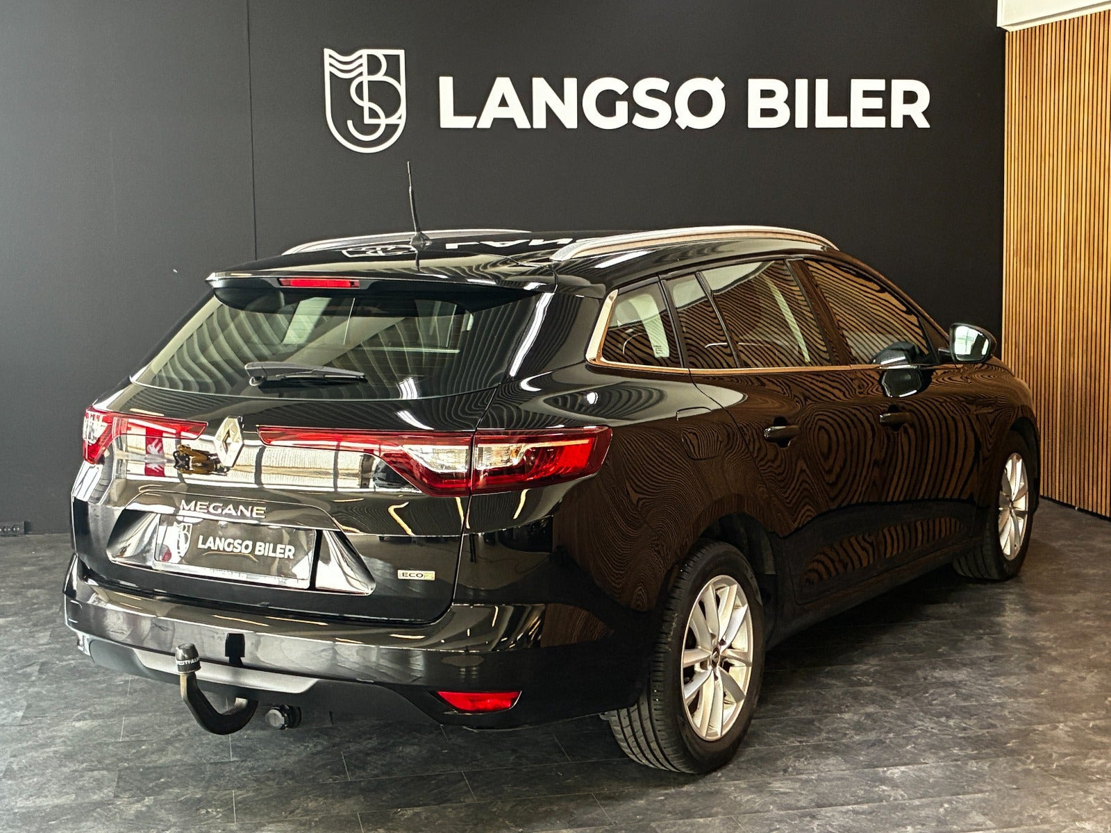 Sort Renault Megane IV fra 2017