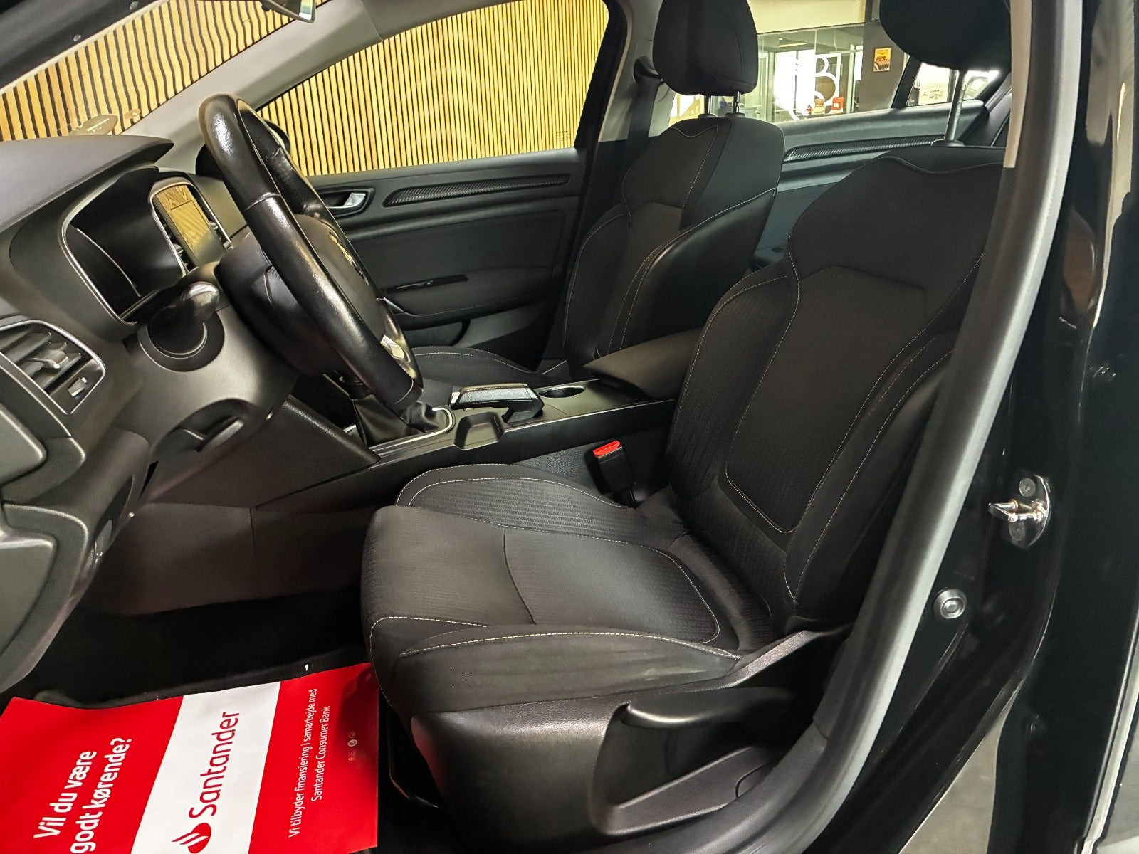 Sort Renault Megane IV fra 2017